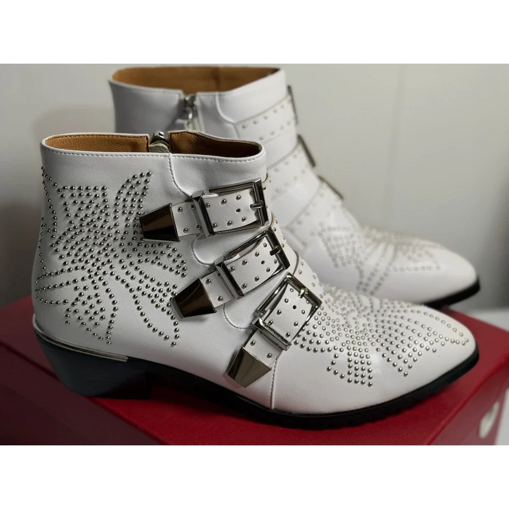 Yolanda Bootie‎ White Silver Studded Triple Buckle Pointed Toe Ankle Boots 7.5